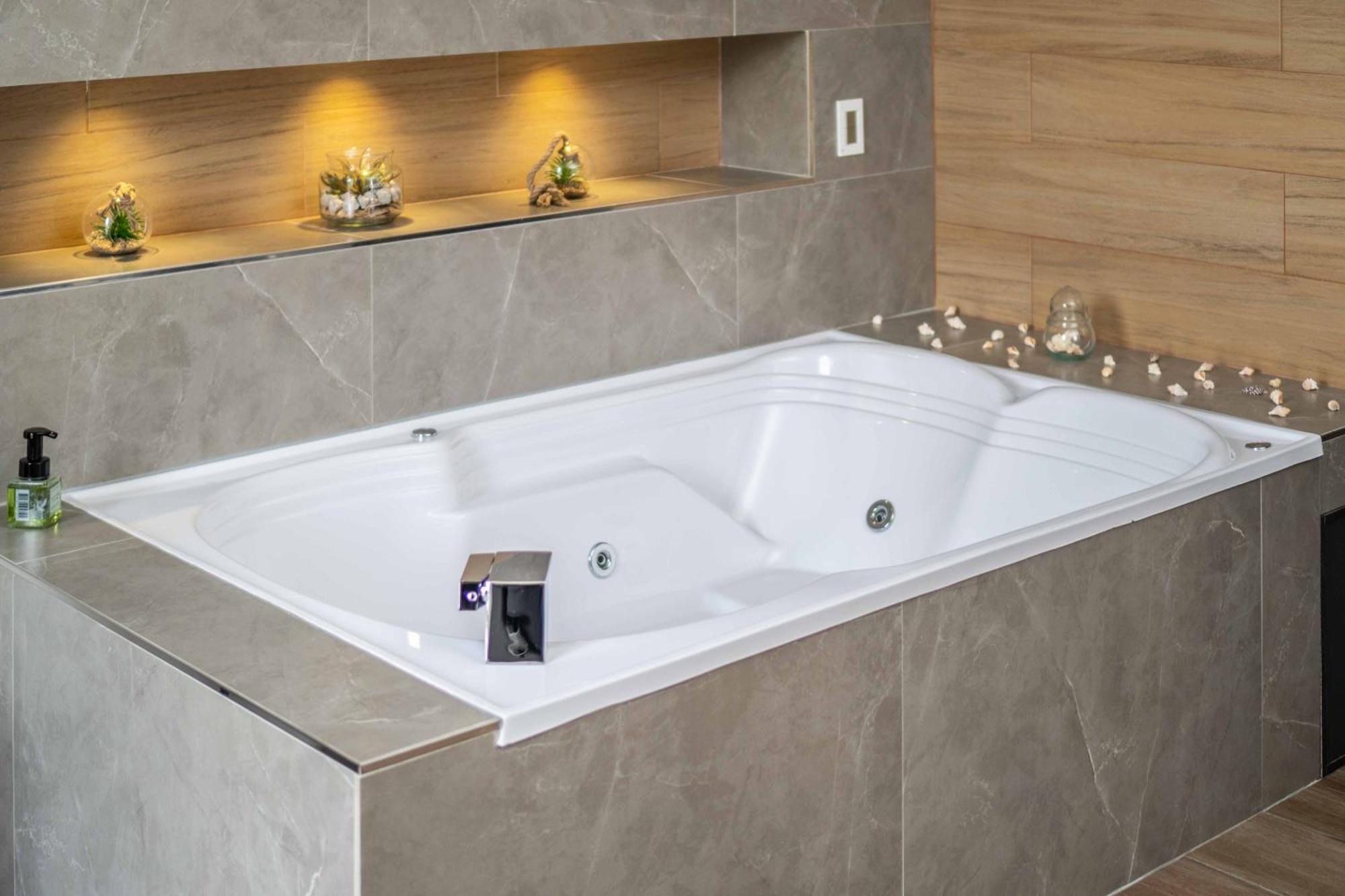 Hotel Plaza Del Lili Кали Екстериор снимка