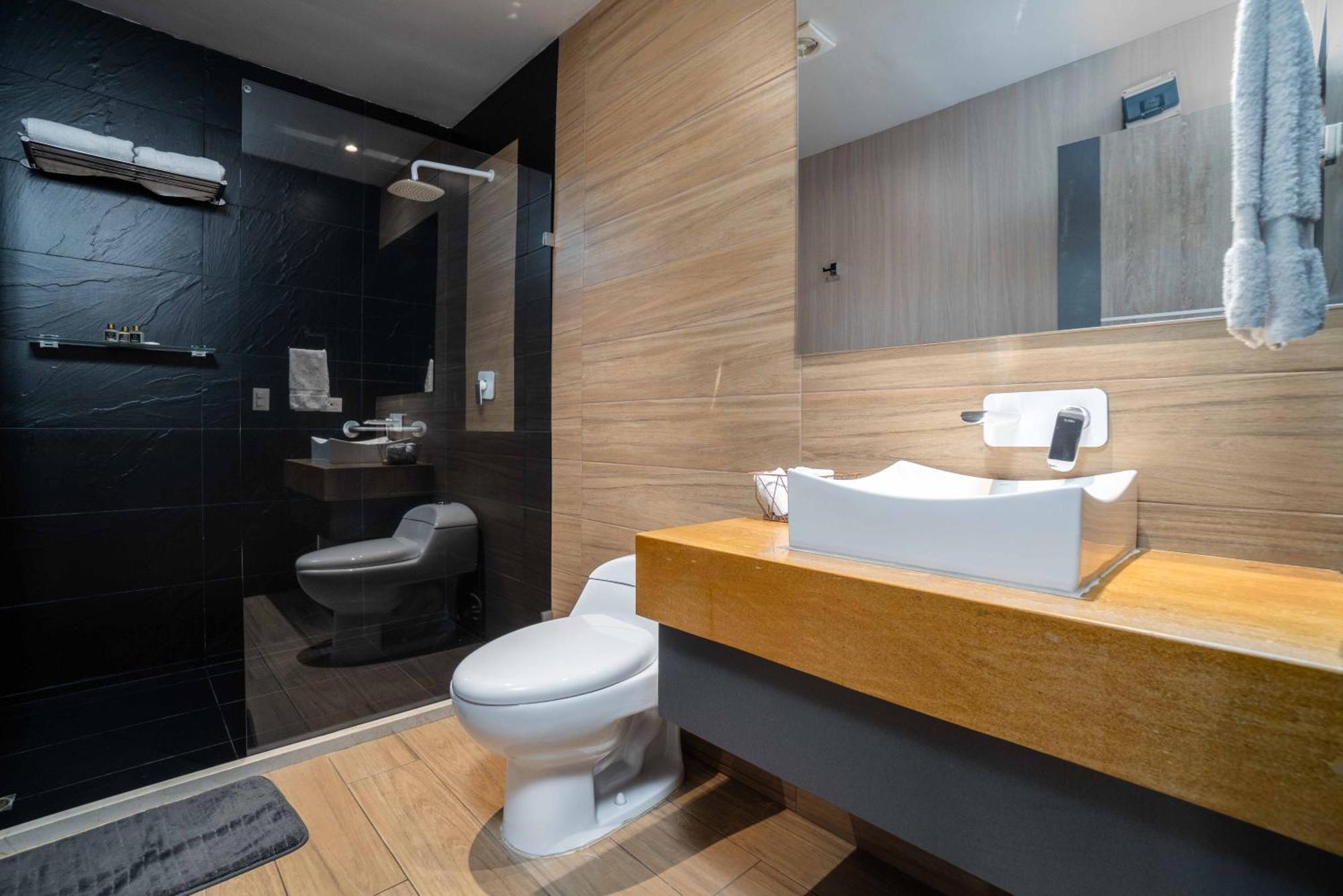 Hotel Plaza Del Lili Кали Екстериор снимка